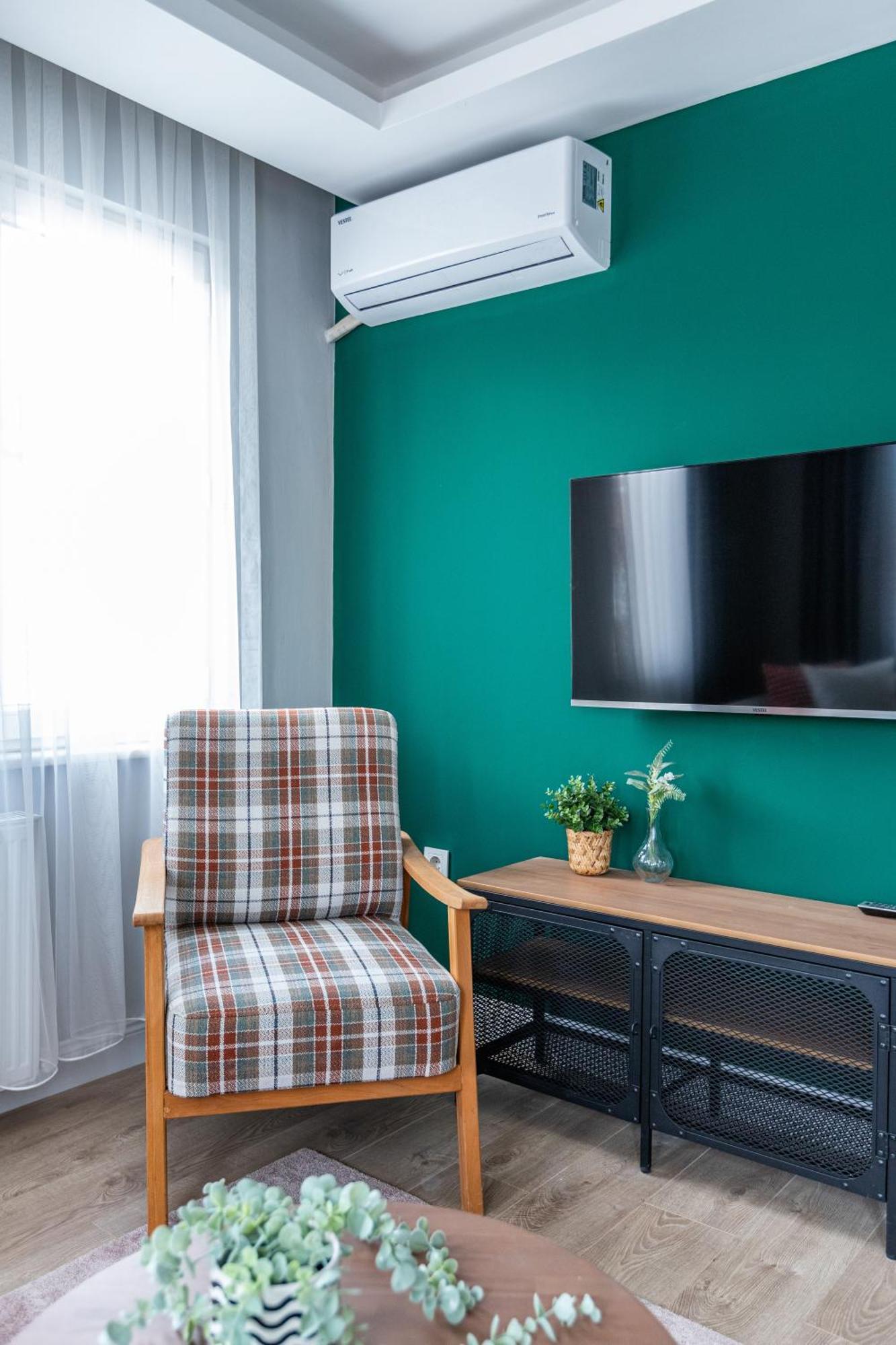 Apartament Balat Apartments-orange And Blue