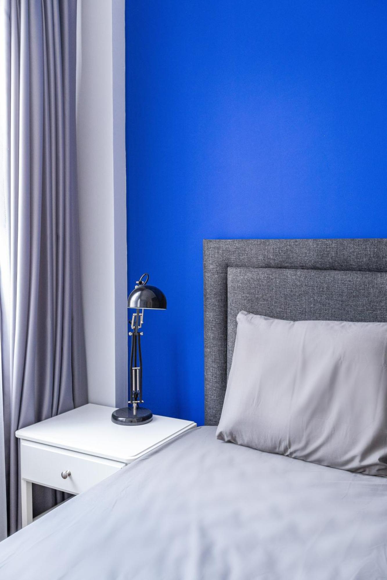 Apartament Balat Apartments-orange And Blue
